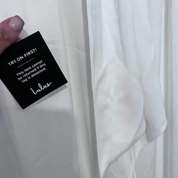 Brand New with Tag White Bow Jumpsuit XS - Picture 4 of 5